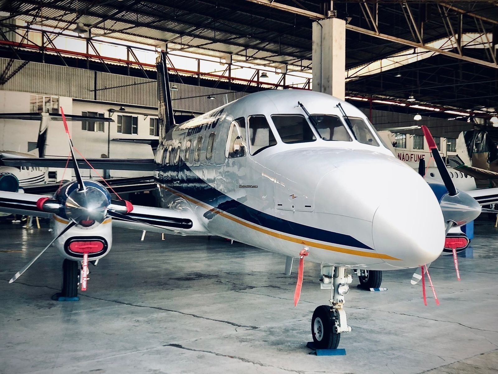 Hangar institucional LBS Consultoria