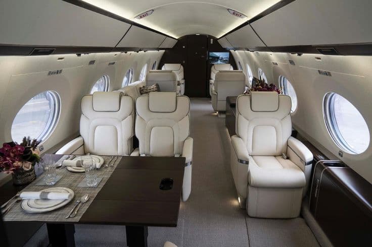 Interior de aeronave para cotistas e holdings - LBS Consultoria